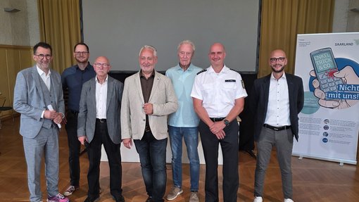 Seniorensicherheitsberater mit Bürgermeister und Minister Jost Seniorensicherheitsberater mit Bürgermeister und Minister Jost